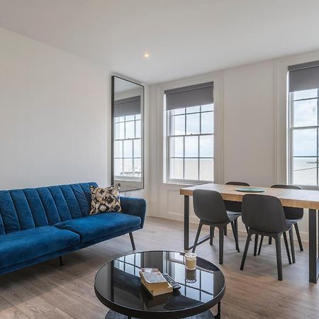 Seaside Serenity: Stylish Sea View Apartments In خليج هيرن المظهر الخارجي الصورة